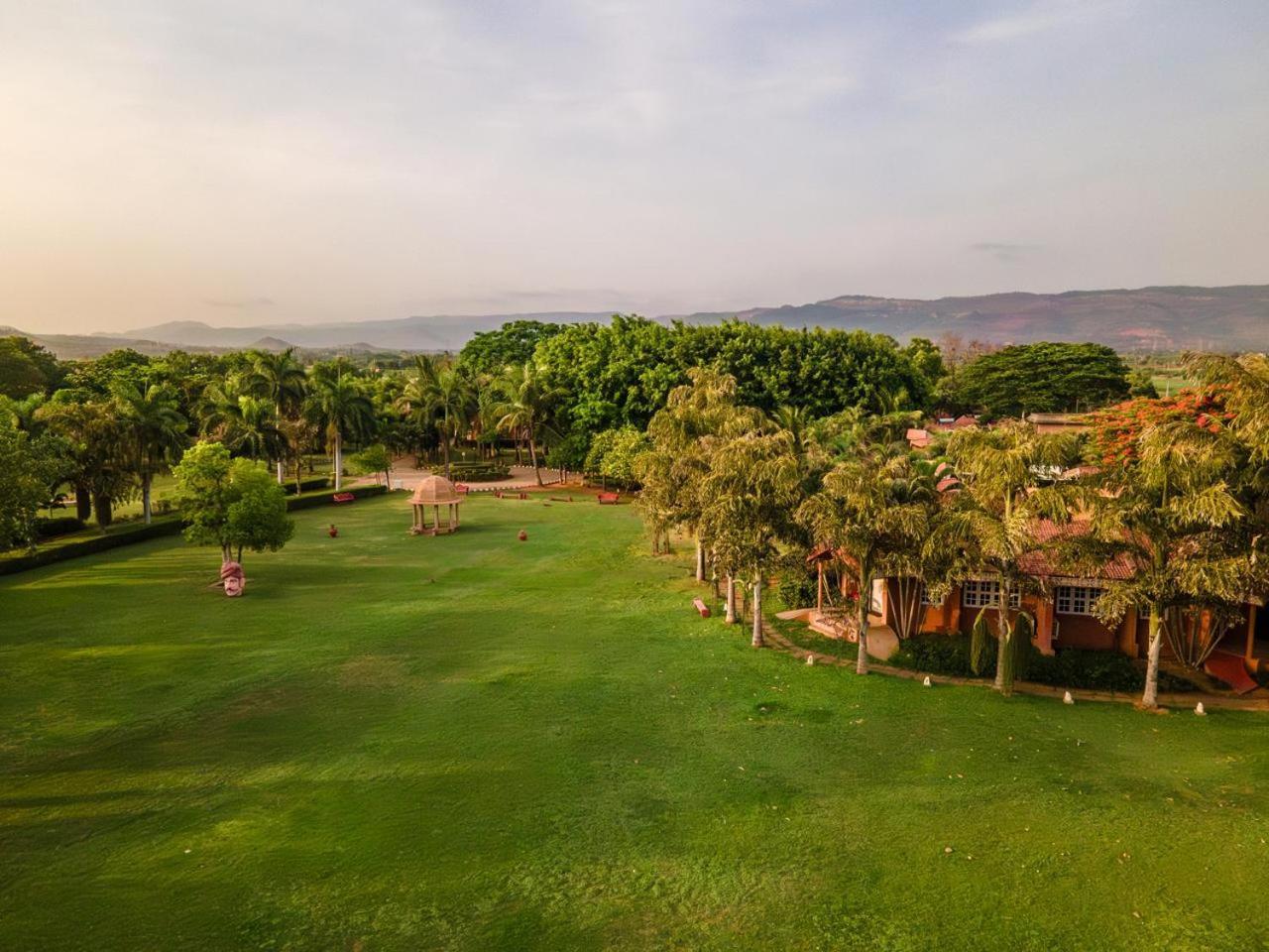 Vijayshree Resort, Hampi Esterno foto